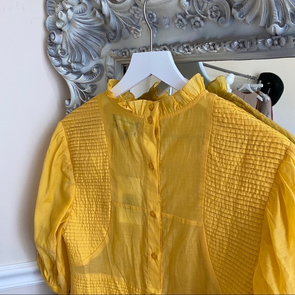 Something Navy Yellow Pleated Peplum Top M - Picture 9 of 12